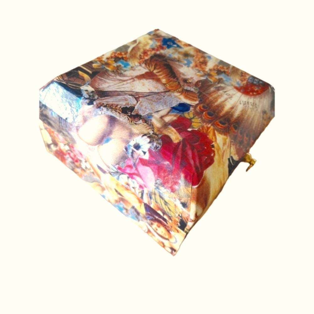 VINTAGE VICTORIAN STYLE DECOUPAGE KEEPSAKE BOX